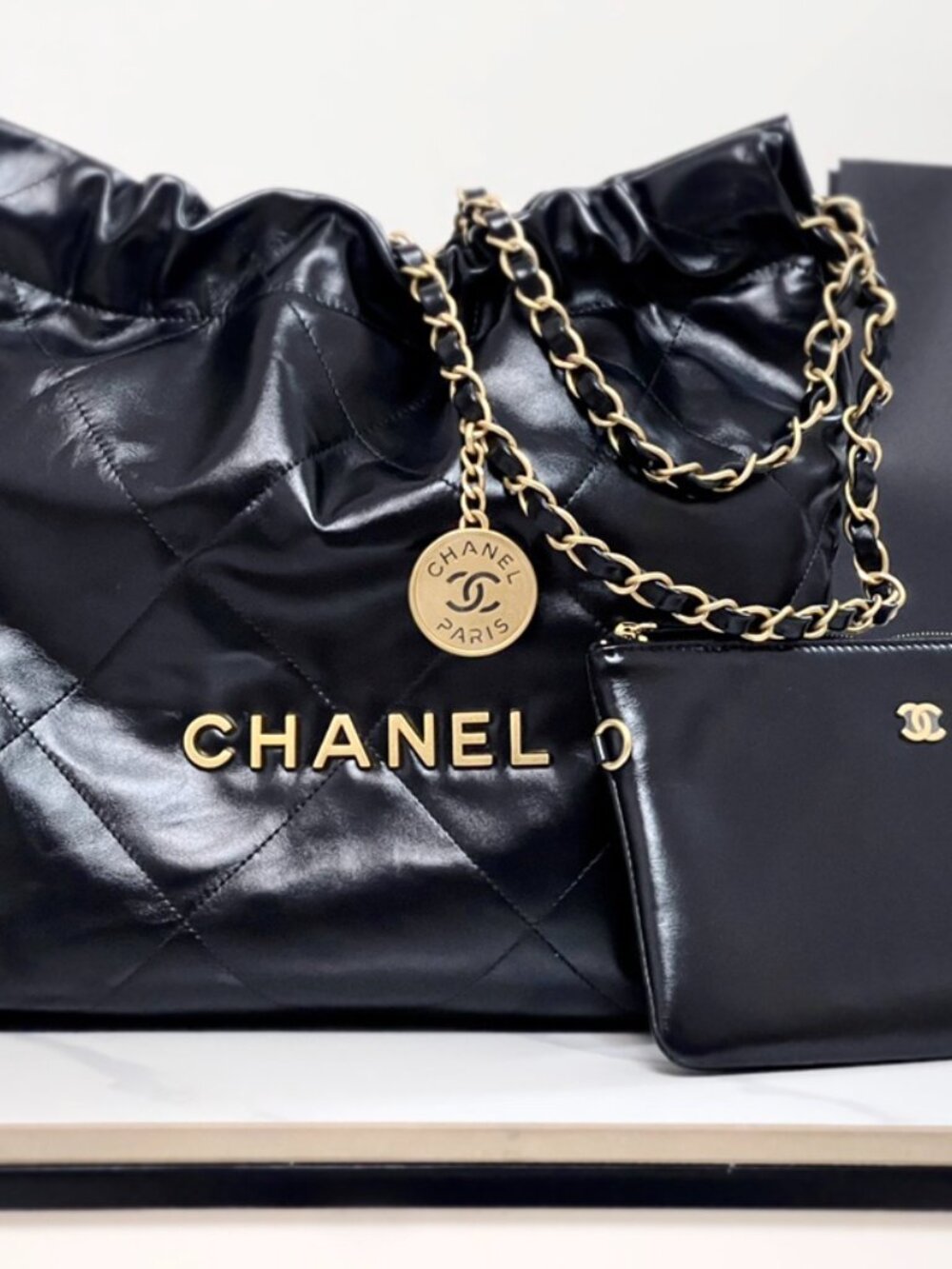 Chanel 22 handbag Medium 22bag